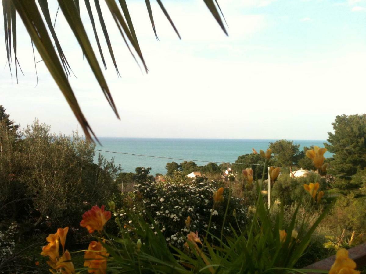Stanza In Villa Con Giardino Vista Mare Cefalù Exterior foto