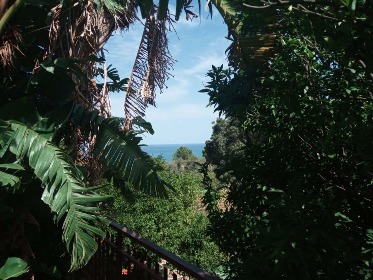 Stanza In Villa Con Giardino Vista Mare Cefalù Exterior foto