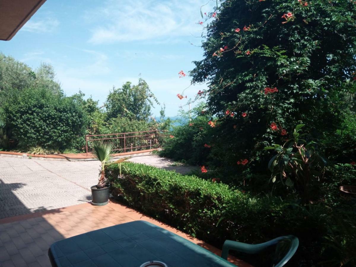 Stanza In Villa Con Giardino Vista Mare Cefalù Exterior foto